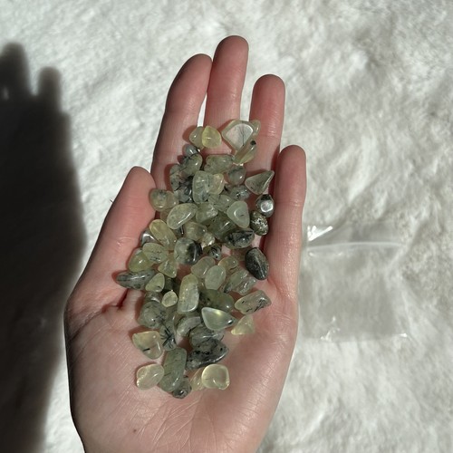 Prehnite with epidote - prehnite, crystal